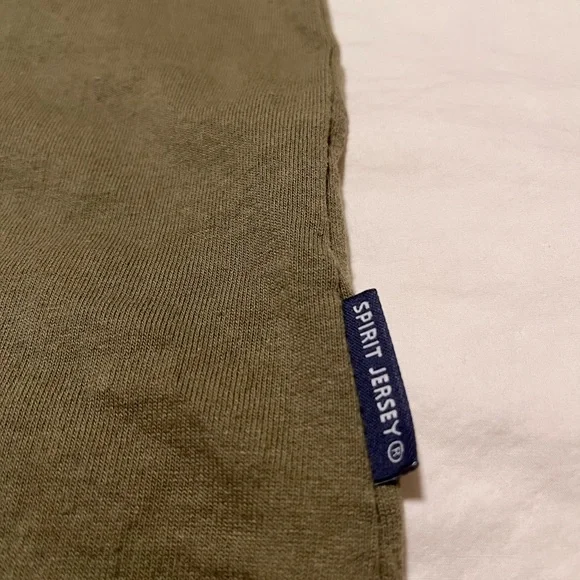 Disneyland Resort Olive & Black Spirit Jersey Long Sleeve Shirt Size Small - Picture 2 of 7